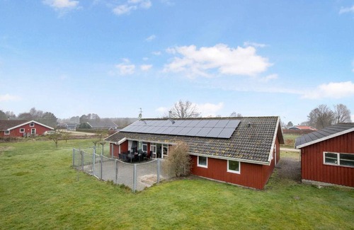 Nordborg House | Einladendes Poolhaus Mit Meerblick - Einladendes Poolhaus Mit Meerblick