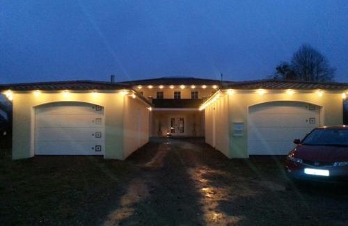 Wehrden Apartment | Einliegerwohnung 1 mit Garage