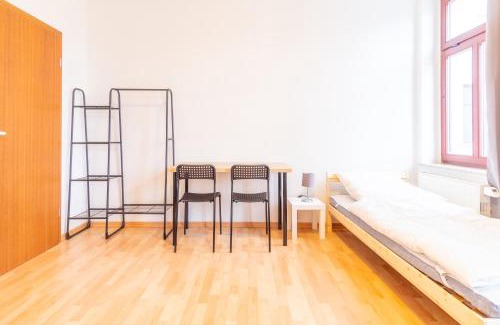 Kaßberg Apartment | Einzelbetten, Waschmaschine, ideal für Gruppen