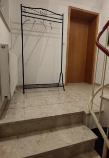 Bischweier Apartment | Einzimmerwohnung mit Parkplatz ohne Küche