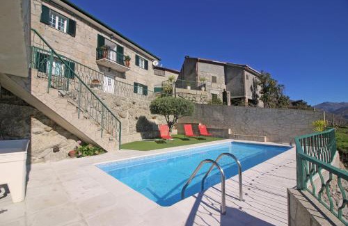 Terras de Bouro House | Eira Costa House by Gerês Casas
