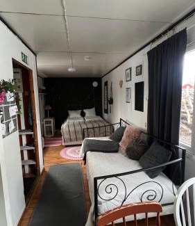 Kokkola House | Elämyksellinen majoitus farmilla