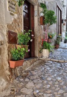 Caiazzo House | Elìsim House