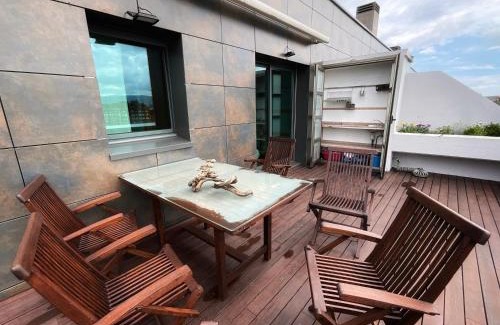 Distrito Oeste Apartment | EL ÁTICO DE LA PLAYA Parking gratis