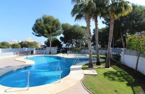 Garrucha Apartment | El Apartamento se Encuentra en una Preciosa Urbanización. 5 Minutos de la Playa!