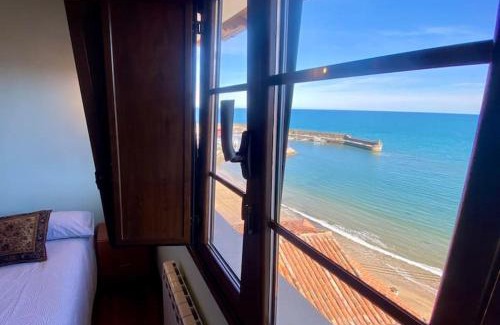 Lastres House | El balcón del Escanu