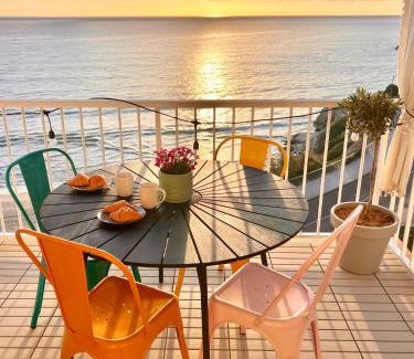Faro de Cullera Apartment | El Bikini Cullera - Junto a la playa - Right on the beach