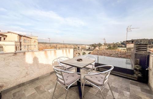 Besalu Apartment | El Call, Àtic con vistas al puente de Besalú