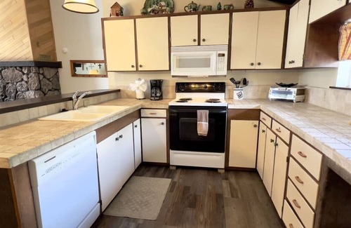 Ruidoso Condo | El Capitan - Unit C4