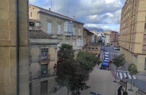 Haro Apartment | EL CAPRICHO DE BACO