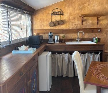 Saint-Hippolyte Apartment | El Castell Embruixat