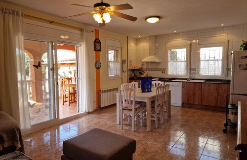 Riumar House | "El Cazador"@MARISOL: 290m to the beach, private pool, A/C, WiFi, dog beach.
