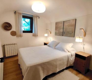 Sant Marti Vell House | El Celler - Can Bonet