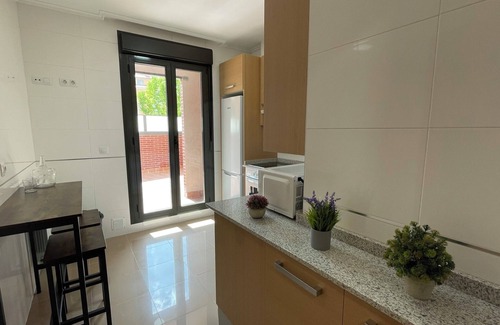 Villamediana de Iregua Apartment | El Chabisque de Ner. Apartamento con Terraza y Barbacoa