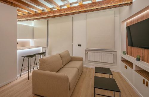 Old Town Apartment | El Clavel de la Plaza