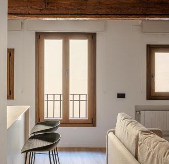Old Town Apartment | El Clavel de la Plaza