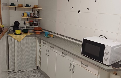 San Martin de Valdeiglesias House | El Corralillo de Victorina (Cozy village house for couples and families)