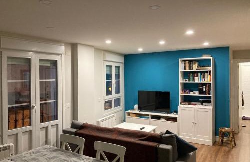 Burgos Apartment | EL FAROLILLO DE LA CATEDRAL VIVIENDA DE USO TURISTICO VUT 9/251