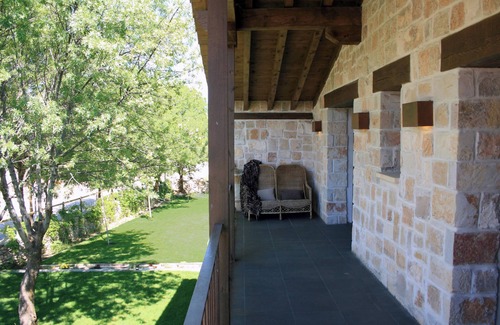 Canicosa Cottage | El Hogar del Fresno Premium, 4 star Rural House, Cañicosa, 5km from Pedraza