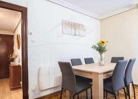 Distrito Sur Apartment | El Llar del Güelu