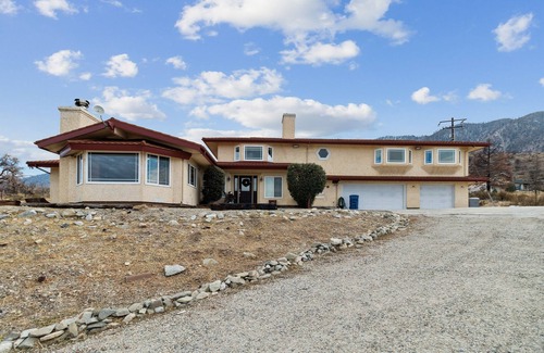 Pearblossom House | El Lugar Cerca del Cielo
