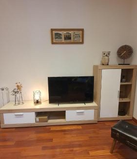 Camprodon Apartment | EL MUSSOL DE LA VILA Camprodon, balconets amb vistes a la plaça