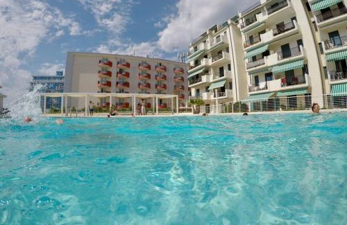 Jesolo Apartment | El Palmar Residence Vista-Mare e Vista-Piscina