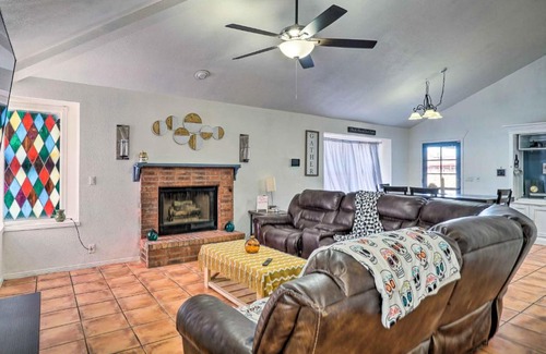 Biggs Field House | El Paso Escape with Private Pool 19 Mi to Dtwn