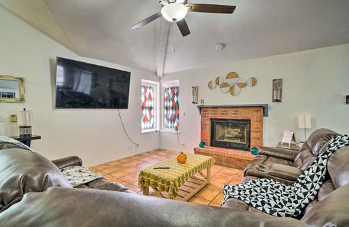 Biggs Field House | El Paso Escape with Private Pool 19 Mi to Dtwn
