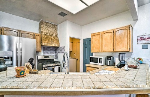 Biggs Field House | El Paso Escape with Private Pool 19 Mi to Dtwn