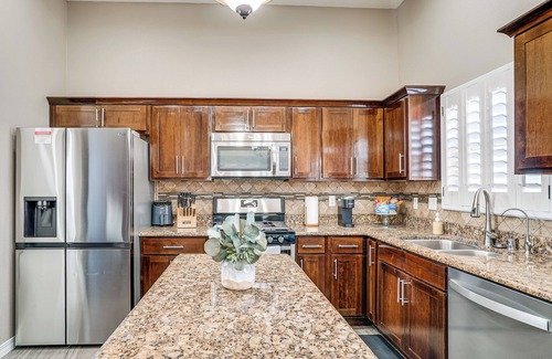 Biggs Field House | El Paso Home Near Downtown & Parks