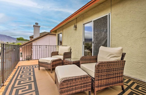 El Paso Cottage | El Paso Retreat w/Pool: 11 Mi to Downtown!