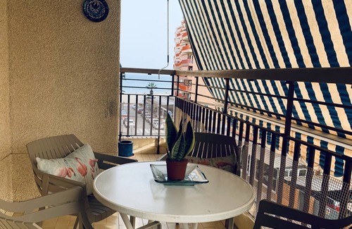 Aguilas Condo | EL Pisito DE Otelo. Junto a la Playa, Piso Ideal Para Familias