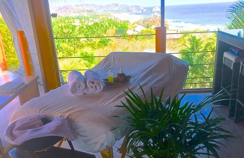 Santa Maria Tonameca House | El Poseidon, Eco-Chic Barefoot Luxury!