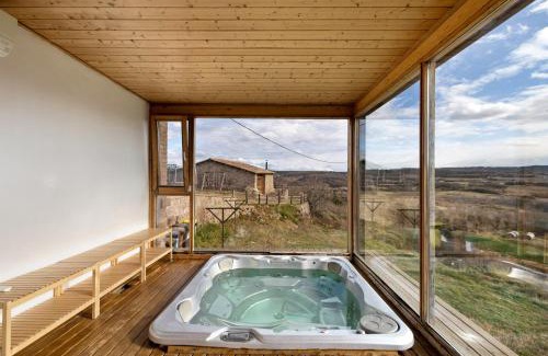 Santa Maria de Merles House | El Pujol