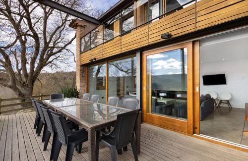 Santa Maria de Merles House | El Pujol