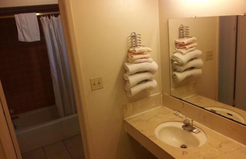 Lodi Hotel | El Rancho Motel Lodi