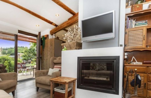 Olopte House | El Refugi by Interhome
