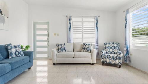 Calvache House | El Rinconcito 3 bdr house a 5 min drive from the beach