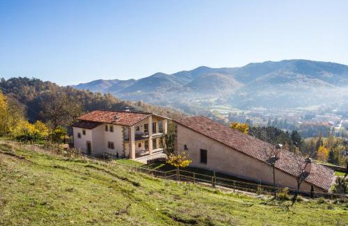 Sant Joan de Les Abadesses Ski Chalet | EL SERRADELL AGROTURISME
