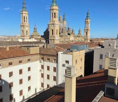 Zaragoza Old Town Apartment | El Torreón del Pilar. Opción de parking