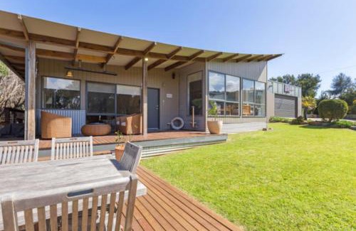 St. Andrews Beach House | Elandra by Ready Set Stay