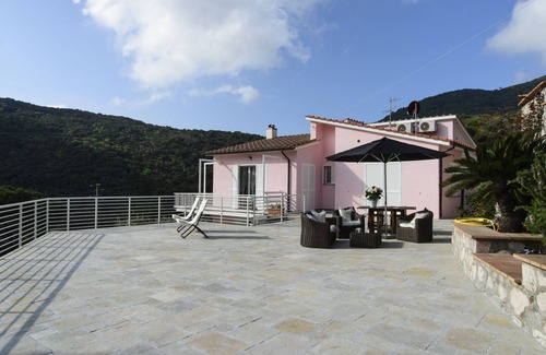 Marciana House | ELBA ISLAND, PROCCHIO, MARCIANA, IL ROSETO, SEA VIEW VILLA