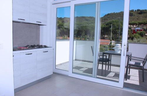 Lido di Capoliveri Apartment | Elbaloves Appartaments Villa