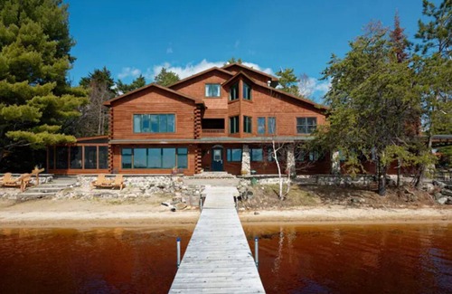 Orr Resort | Elbow Lake Lodge: Eagles Nest Studio Suite
