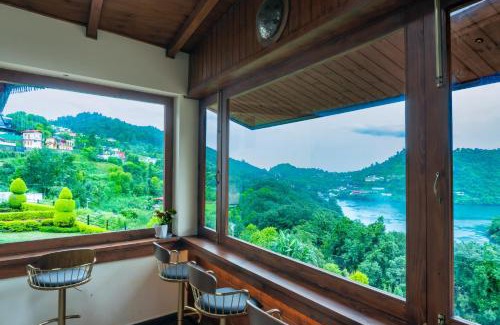 Naukuchiyatal Villa | Eldora Luxury of Leisure