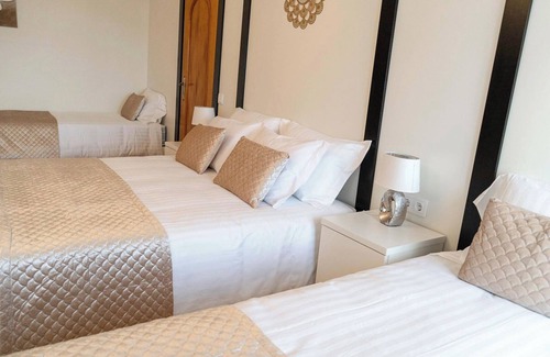 Pacos De Ferreira Hotel | Elegância & Carros Hotel