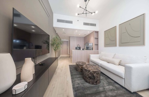 Jumeirah Village Triangle Apartment | Elegant Studio in JVT Sleeps 3 with Balcony