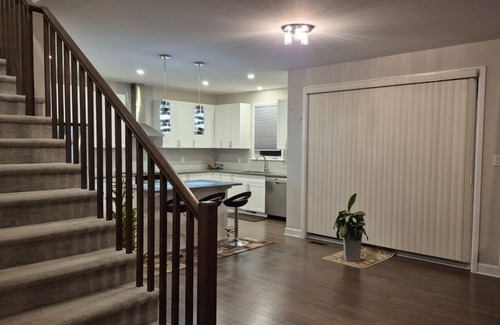 Russell House | Elegance and serenity on Parkview Terr/Élégance et calme sur Parkview Terr