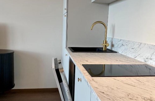 Kesklinn Apartment | Elegance Apartment - City Centre Free Parking